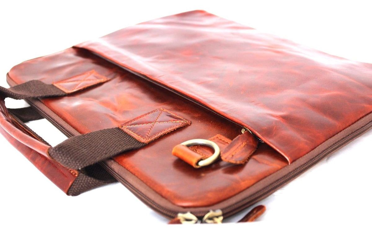 Men's brown genuine leather shoulder bag by DAVISCASE with a crossbody strap and business laptop compartment, stylish and durable.