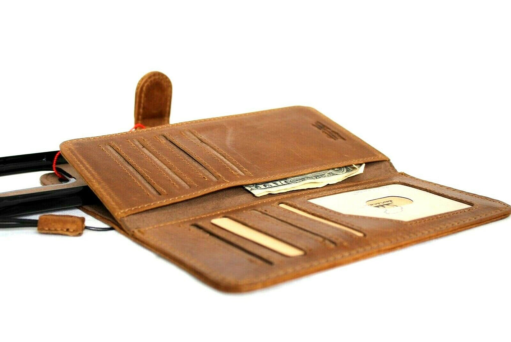 Genuine leather case for Samsung Galaxy S24 Ultra by DAVISCASE with wallet design, card slots, window, and magnetic removable cover.