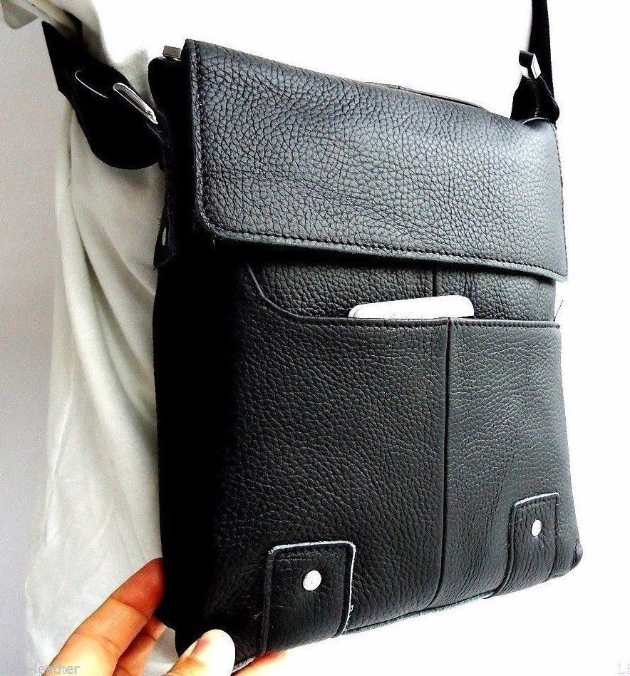 Mens black leather shoulder bag by DAVISCASE, classic crossbody messenger handbag with genuine leather finish.