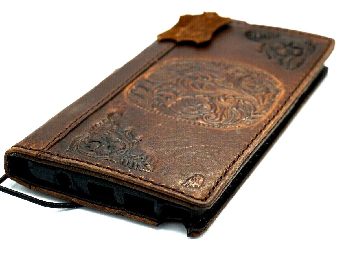 DavisCase genuine leather wallet case for Google Pixel 7 Pro with retro leopard design and stand feature, wireless charging compatible.