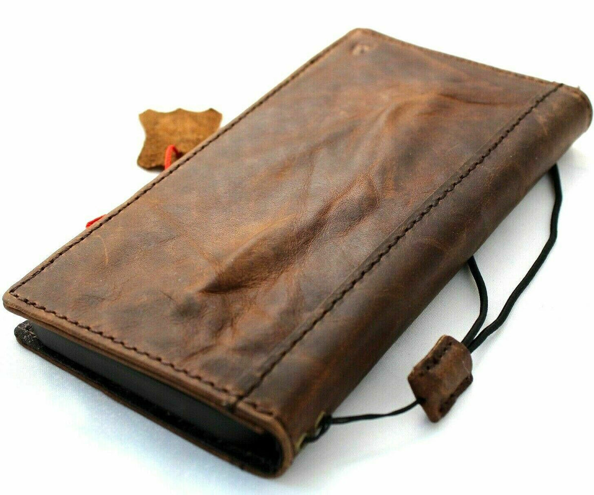 Vintage-style leather case for Apple iPhone 12 Pro with ID window, credit card slots, soft full grain leather by DAVISCASE.