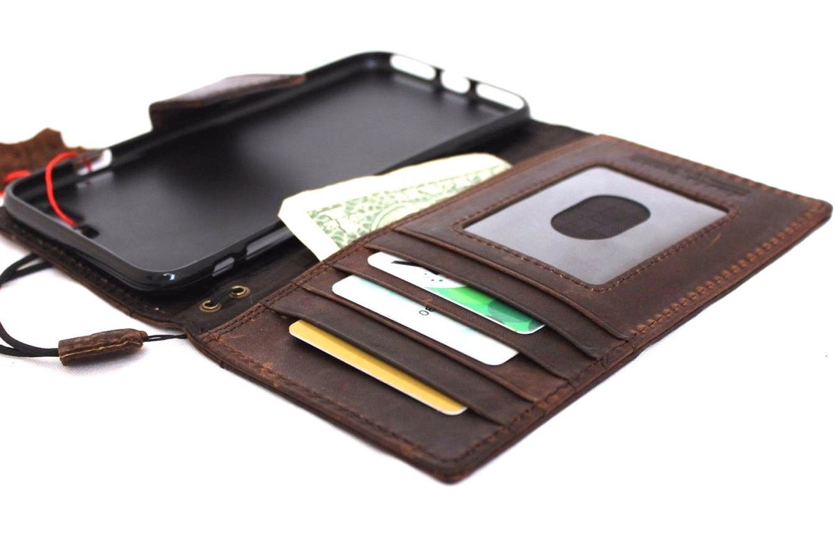 Brown genuine leather iPhone 8 Plus wallet case with card slots, vintage style, magnetic closure from DAVISCASE.