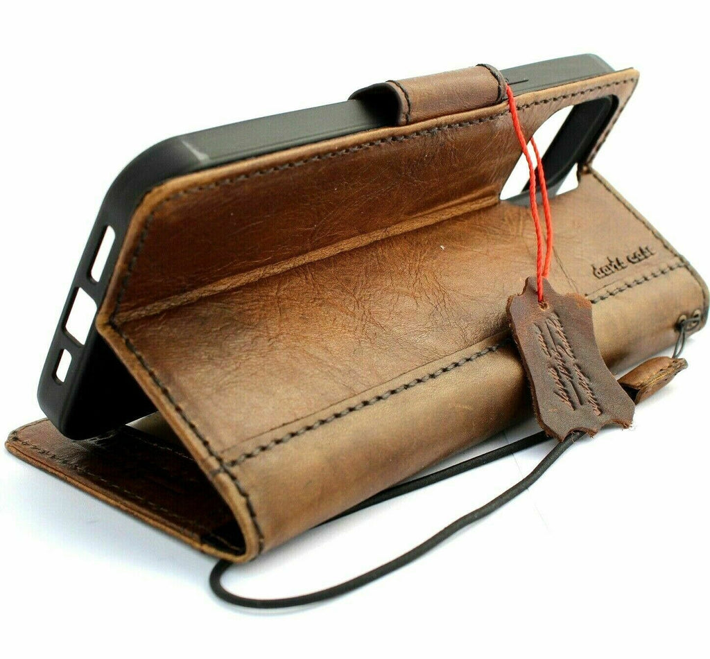 DavisCase handmade leather phone case for iPhone and Galaxy models, vintage full grain leather wallet cover with magnetic closure.