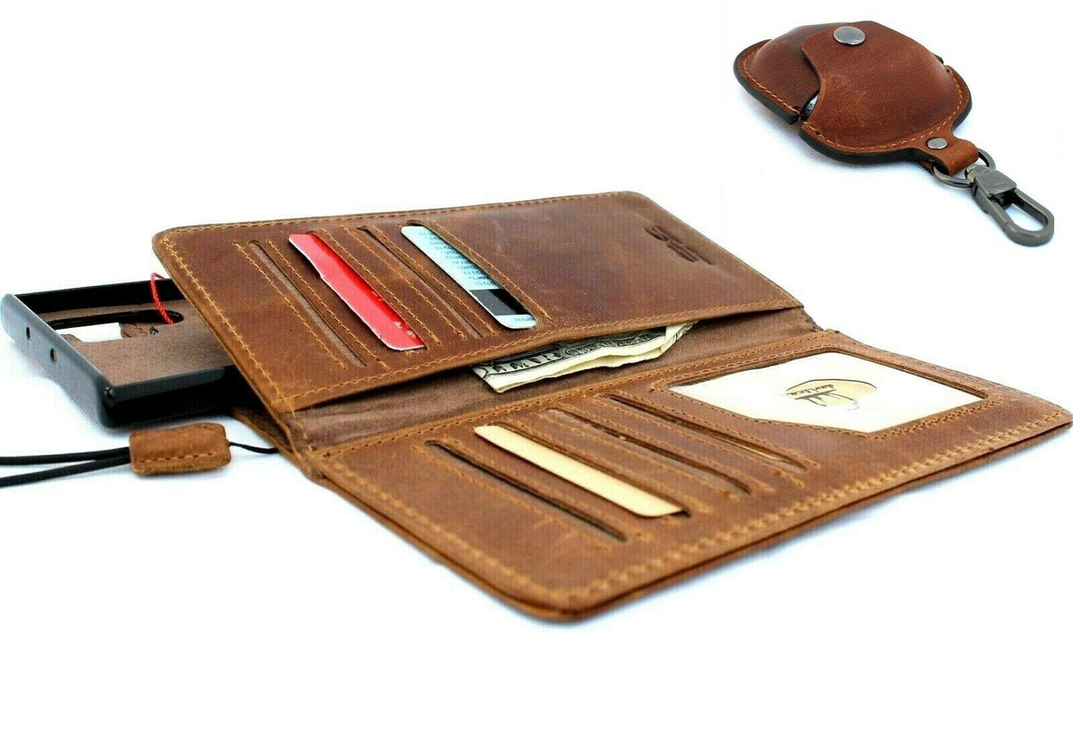Vintage leather case for Samsung Galaxy Note 10 Plus by DAVISCASE with wallet slots, rubber stand, magnetic closure, and AirPods 2 holder.