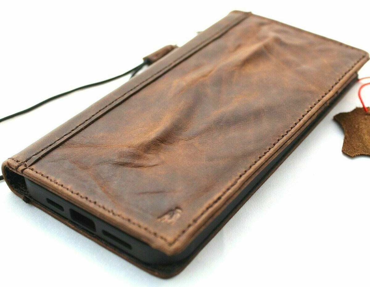 Handmade genuine vintage leather wallet case for iPhone 11 Pro Max by DAVISCASE, featuring credit card slots and slim design.