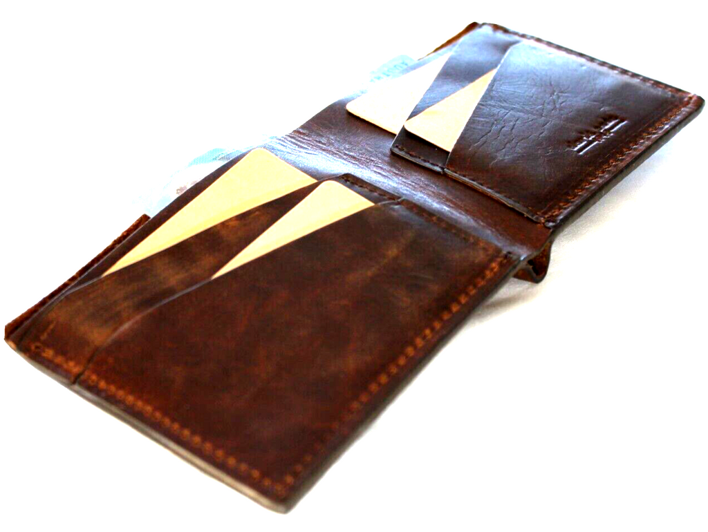 Men's genuine leather wallet by DAVISCASE with carved brown finish, credit card slots, bill compartment, handcrafted with a cracked cobweb design.