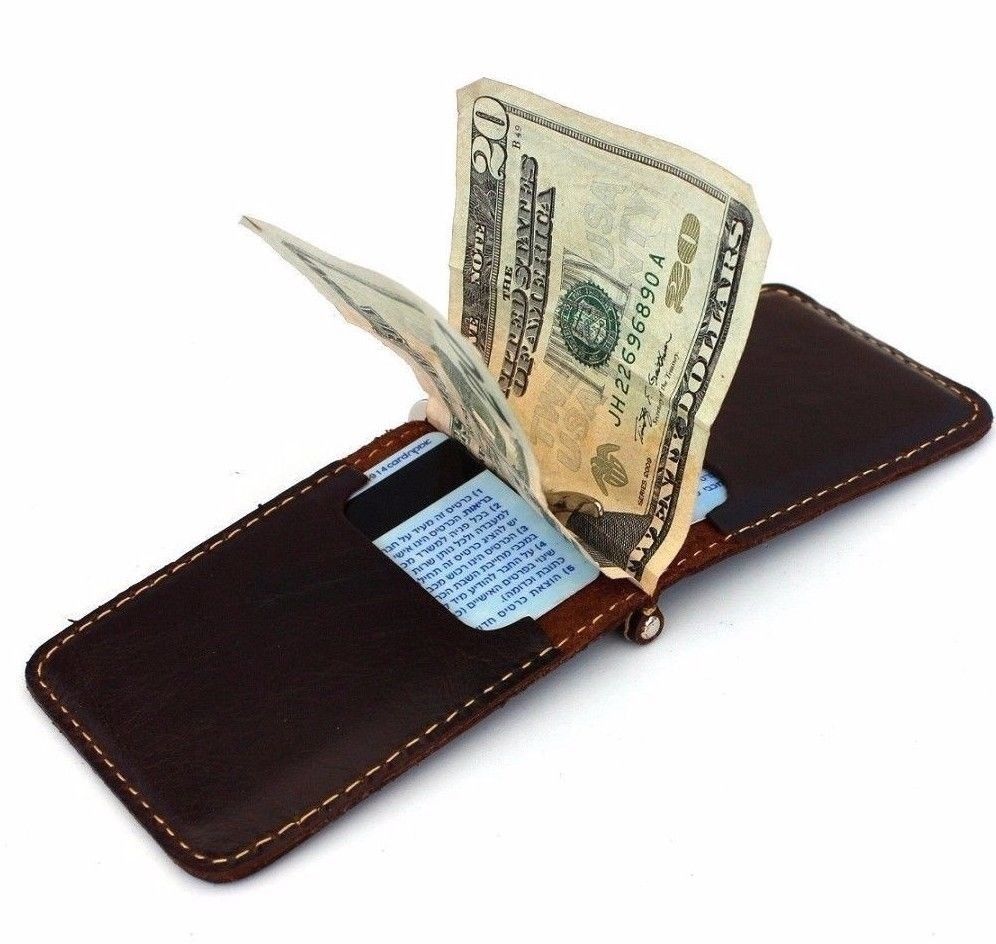 Genuine buffalo leather men's mini wallet by DAVISCASE with ID and credit card slots, compact and stylish for everyday use.