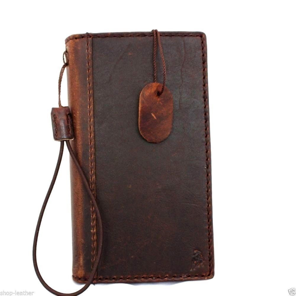 Genuine Italian leather hard case for LG G3 phone, handmade brown leather wallet cover with slim, luxury design from DavisCase.