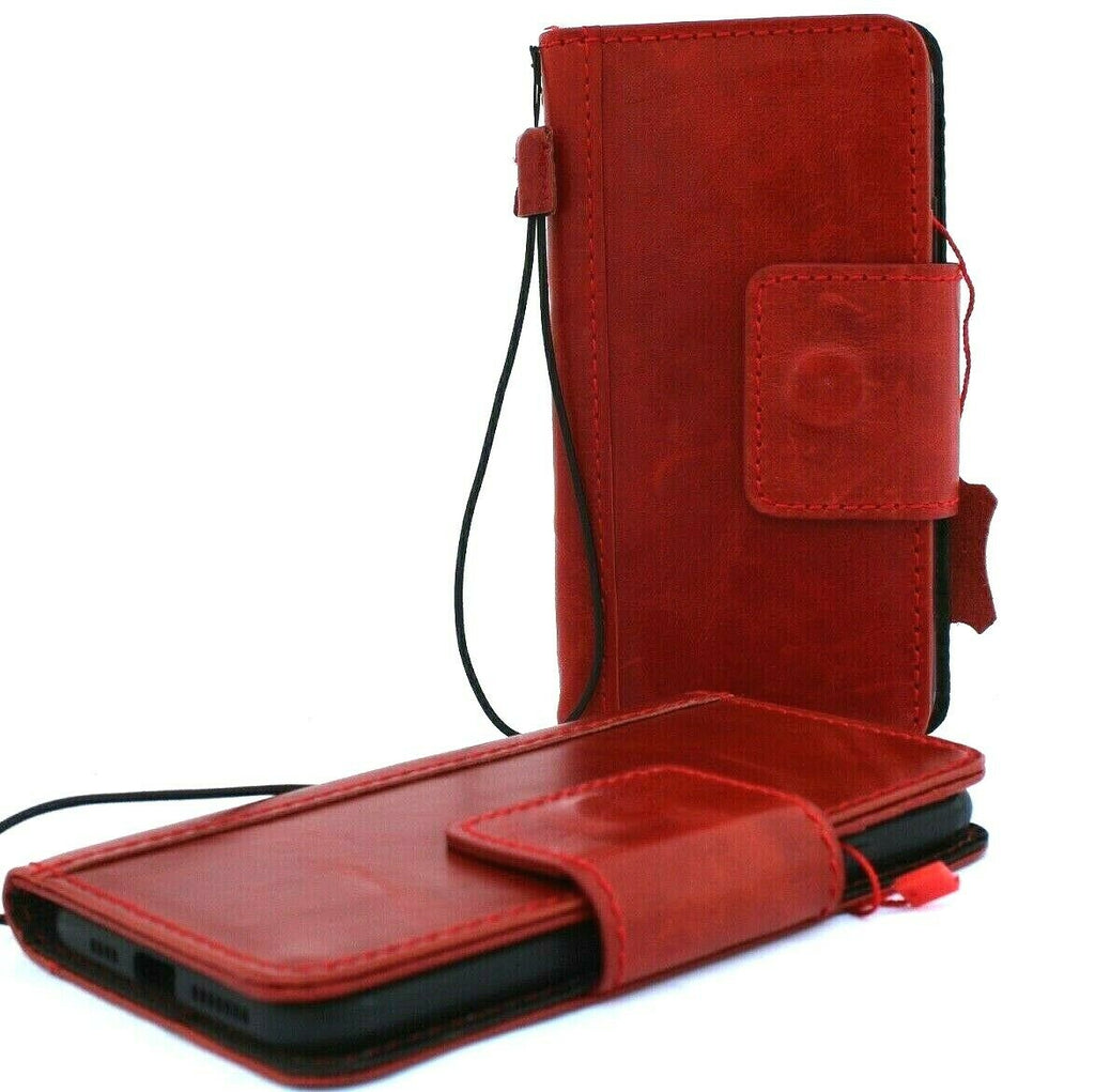 Leather flip phone case for Apple iPhone 11 Pro Max by DAVISCASE, red genuine full leather with magnetic closure and credit card slots.