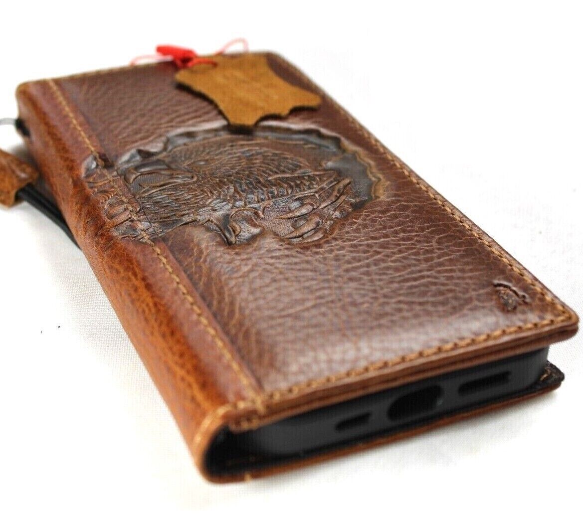 Genuine leather Google Pixel 7 Pro case by DAVISCASE with stand, retro design, dark color, lion stamping, wireless charging compatible