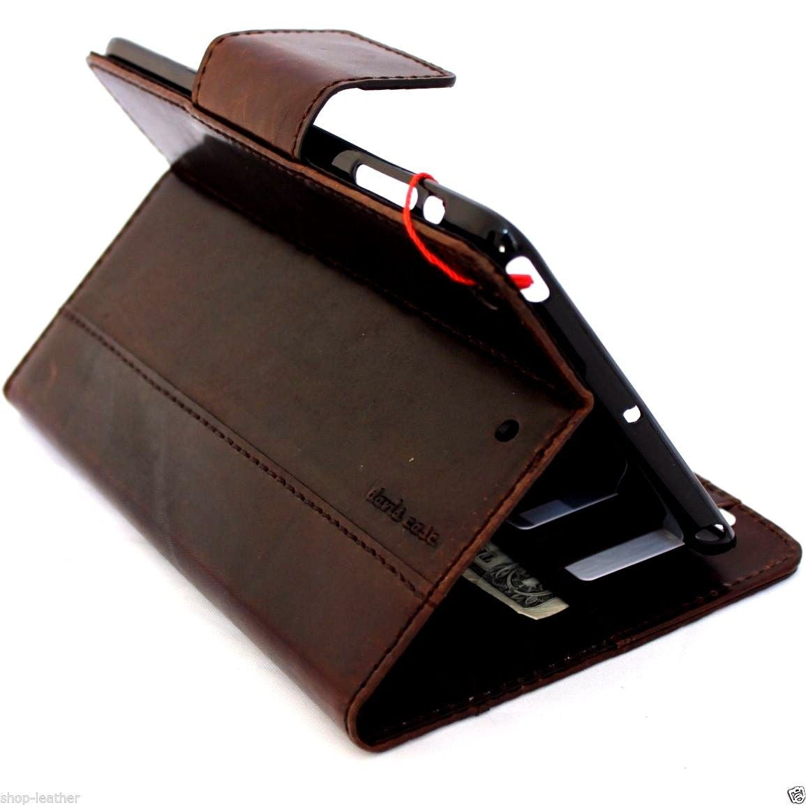 Brown genuine leather case for Apple iPad Air 2 by DAVISCASE, slim handmade cover with card slots and magnetic closure.