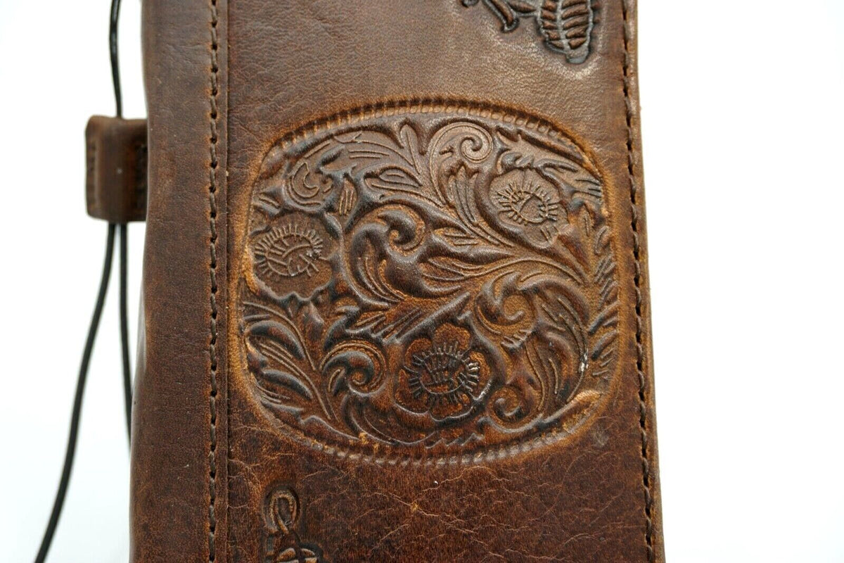 Handmade genuine leather phone case for iPhone 11-15 Pro Max, DAVISCASE vintage tan wallet cover with credit card slots and embossed design