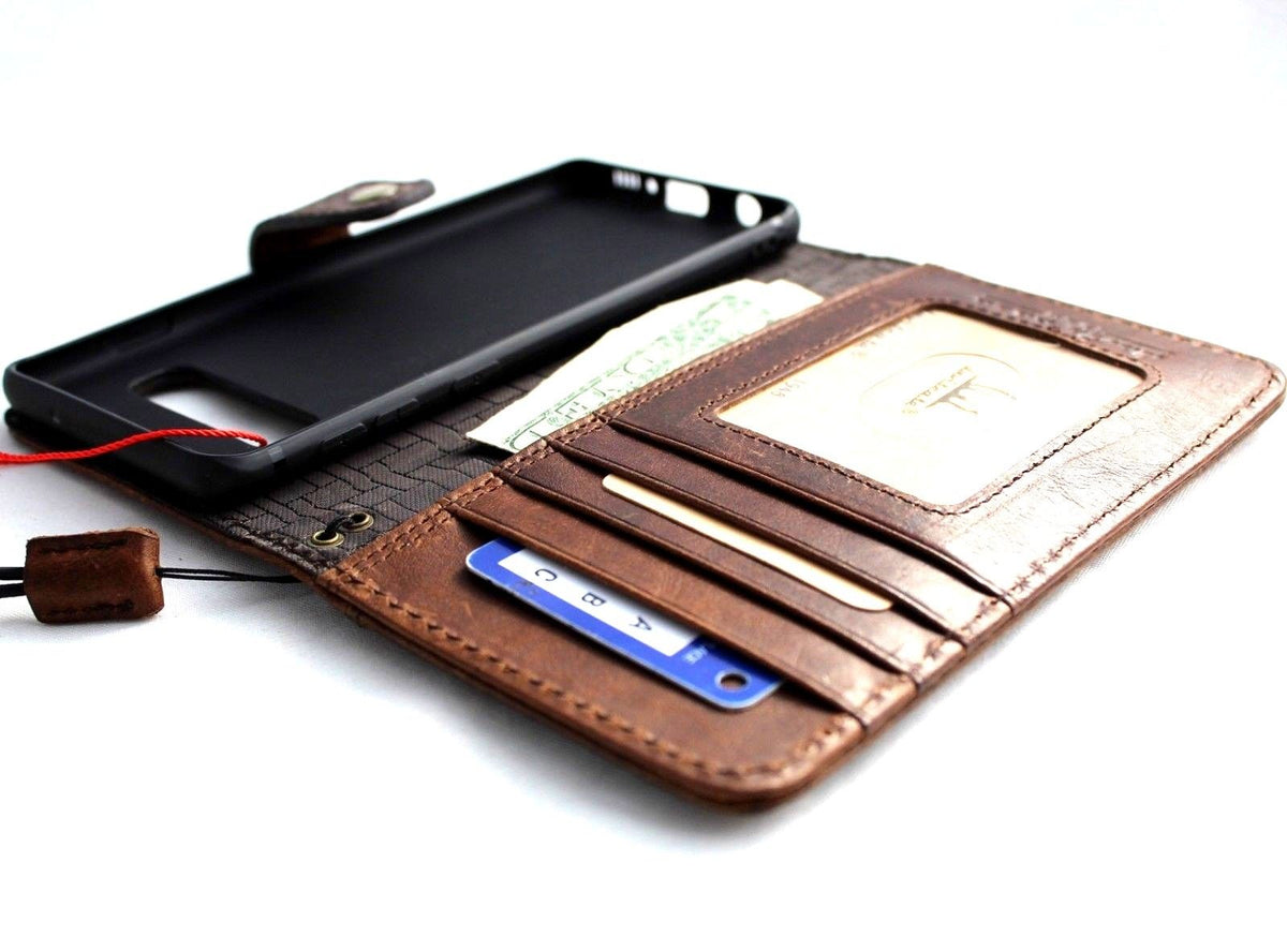 Genuine leather Samsung Galaxy S10e wallet case by DAVISCASE with card slots, stand feature, and retro slim design.