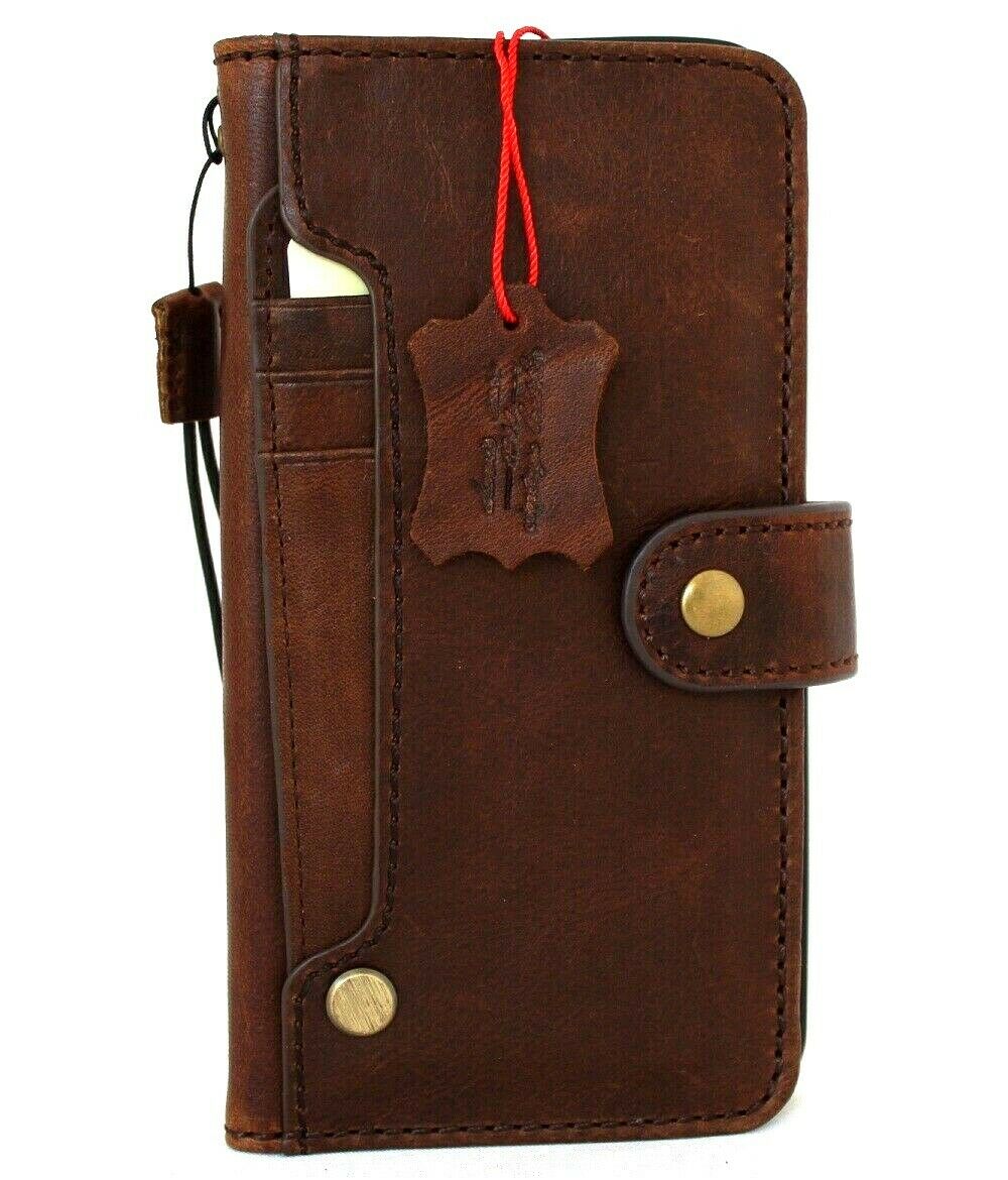 Vintage-style DAVISCASE genuine leather phone wallet case with ID window for iPhone 12-17 Pro Max and Air 8 Plus, handmade luxury cover.
