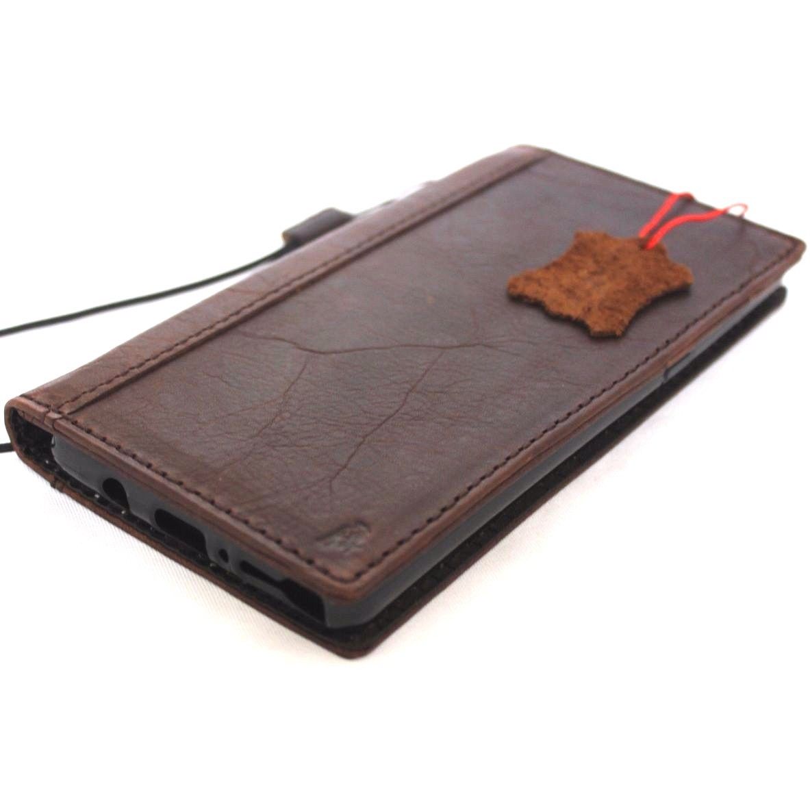 Vintage brown leather Samsung Galaxy Note 8 wallet case with card slots, handmade by DAVISCASE, featuring custom emboss stamping.