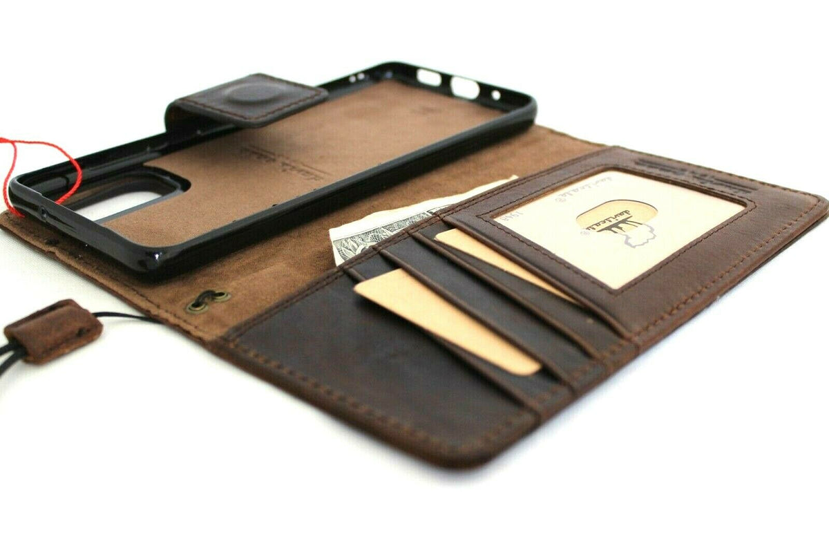 Genuine full leather Samsung Galaxy S20 Plus case by DAVISCASE with card slots, magnetic stand, and slim wallet design.