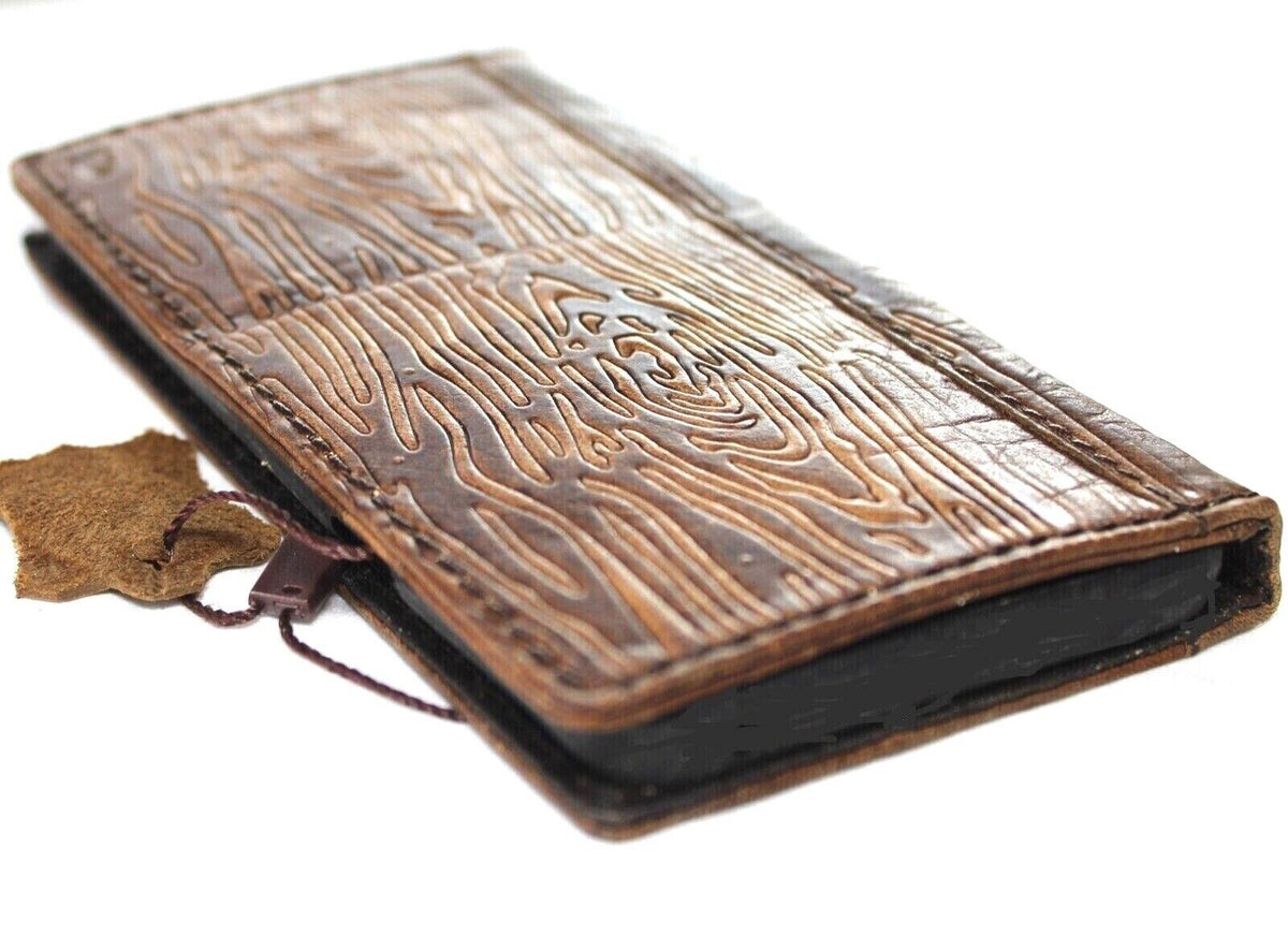 Handmade genuine leather phone case by DAVISCASE for Galaxy S22, S21, Note 10, A51, A71, vintage wooden style, full grain leather.
