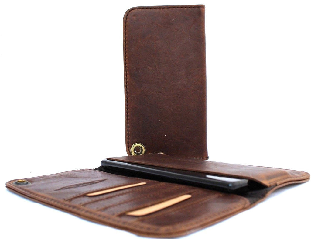 DavisCase genuine Italian leather wallet cover for LG V40, V30, G7 in luxurious brown with slim, book-style design.
