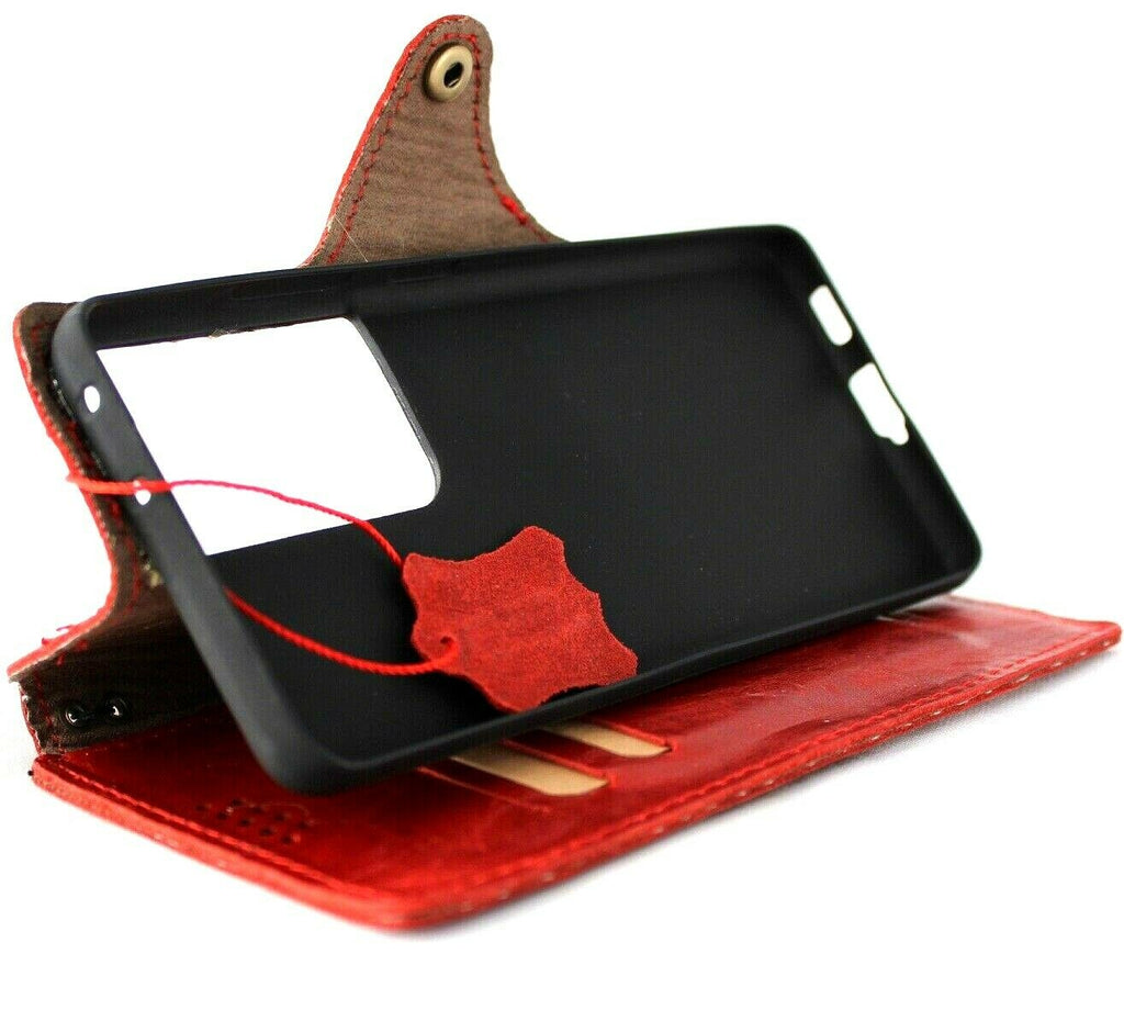 Handmade genuine leather case for Samsung Galaxy S22 Ultra 5G with wallet, credit card slots, rubber holder, red color by DAVISCASE.