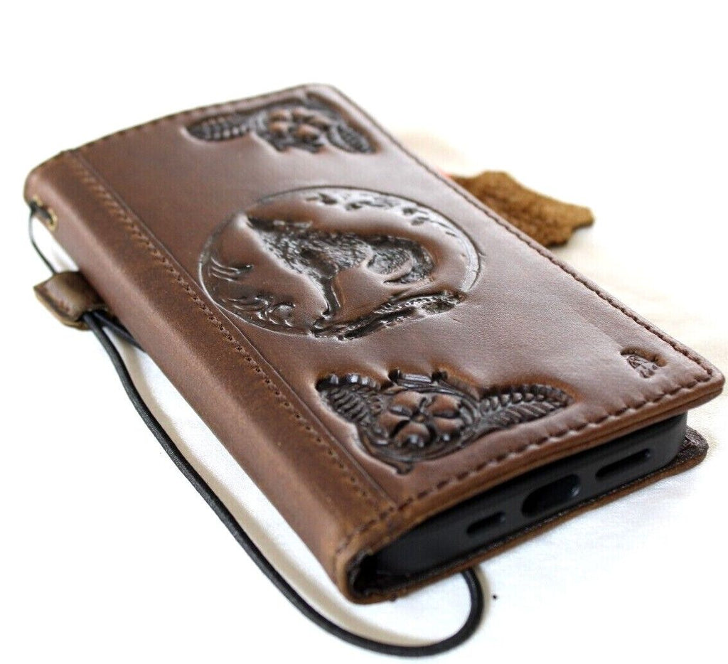 DavisCase handmade leather phone case for iPhone 11-15 Pro Max, vintage tan wallet style with credit card slots and full grain leather.