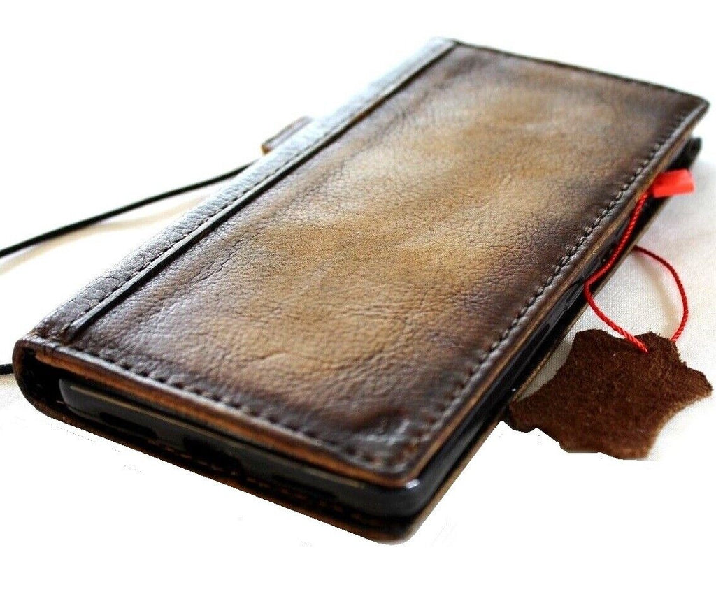 Handmade genuine leather phone case for Samsung Galaxy S22, S21, Note series, and A series by DAVISCASE, vintage art wallet style.