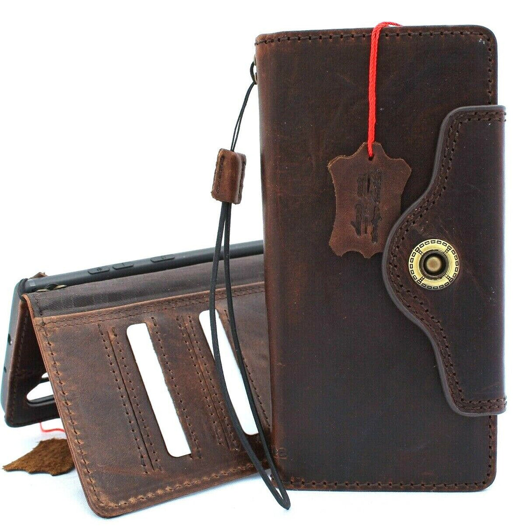 Handmade genuine leather phone case for Galaxy S24, S25, Fold series, Galaxy A52, A53, A12, A32, and Note models by DAVISCASE.