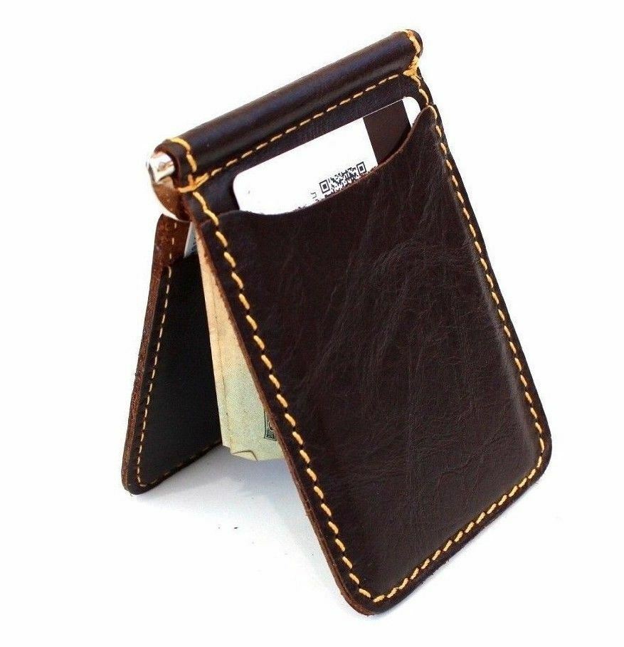 Genuine buffalo leather men's mini wallet by DAVISCASE with ID, credit card slots, and cash pocket in a compact small style.