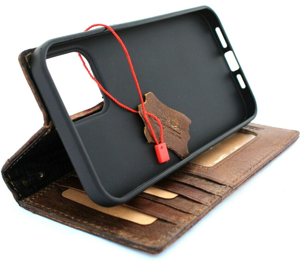 Handmade genuine leather phone case for iPhone 14-17 Pro Max and Galaxy S26 Ultra, vintage full grain wallet cover by DAVISCASE.