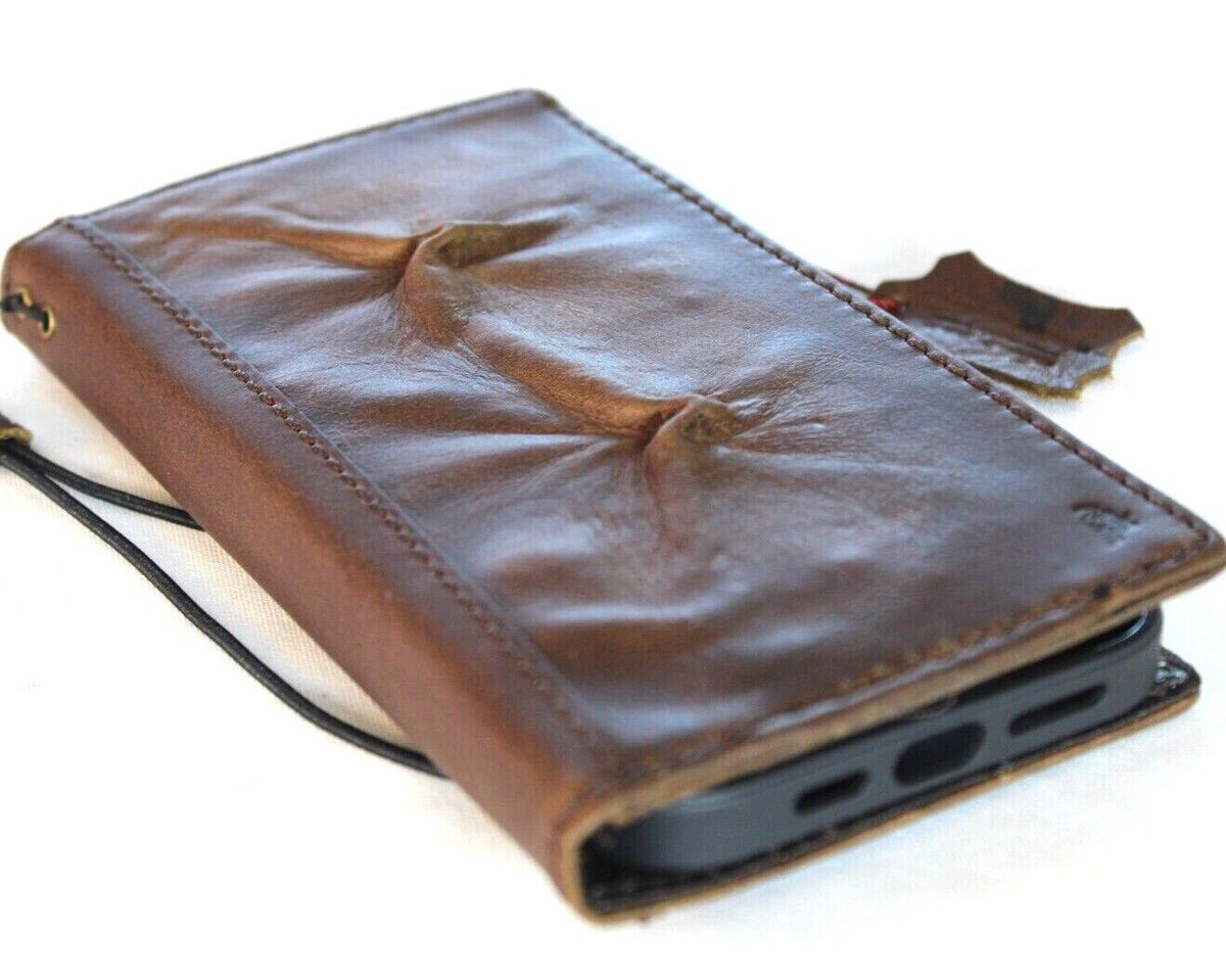 DavisCase handmade genuine leather phone case with vintage style, card slots, and wallet features for iPhone 11-15 and models.