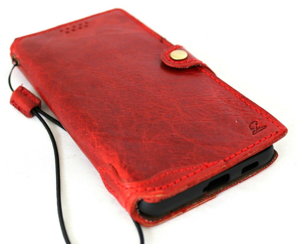 Genuine vintage leather Samsung Galaxy S21 Plus 5G case by DAVISCASE, soft wallet cover with card holder in red rubber finish.