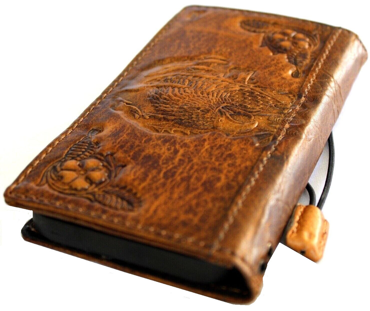 Handmade genuine leather phone case for iPhone models with credit card slots, vintage tan color, crafted by DAVISCASE.