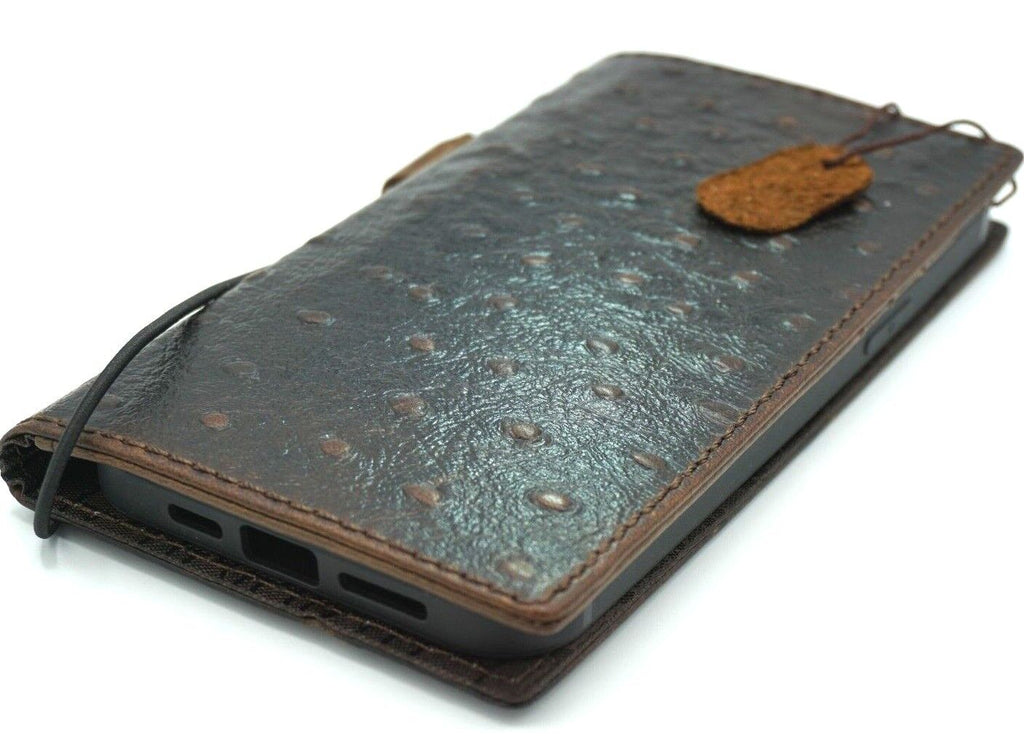 Genuine leather phone case for Galaxy S26, S22, S23, S24, S25 Edge, Z Fold 3-7, with wallet and credit card storage in ostrich style.