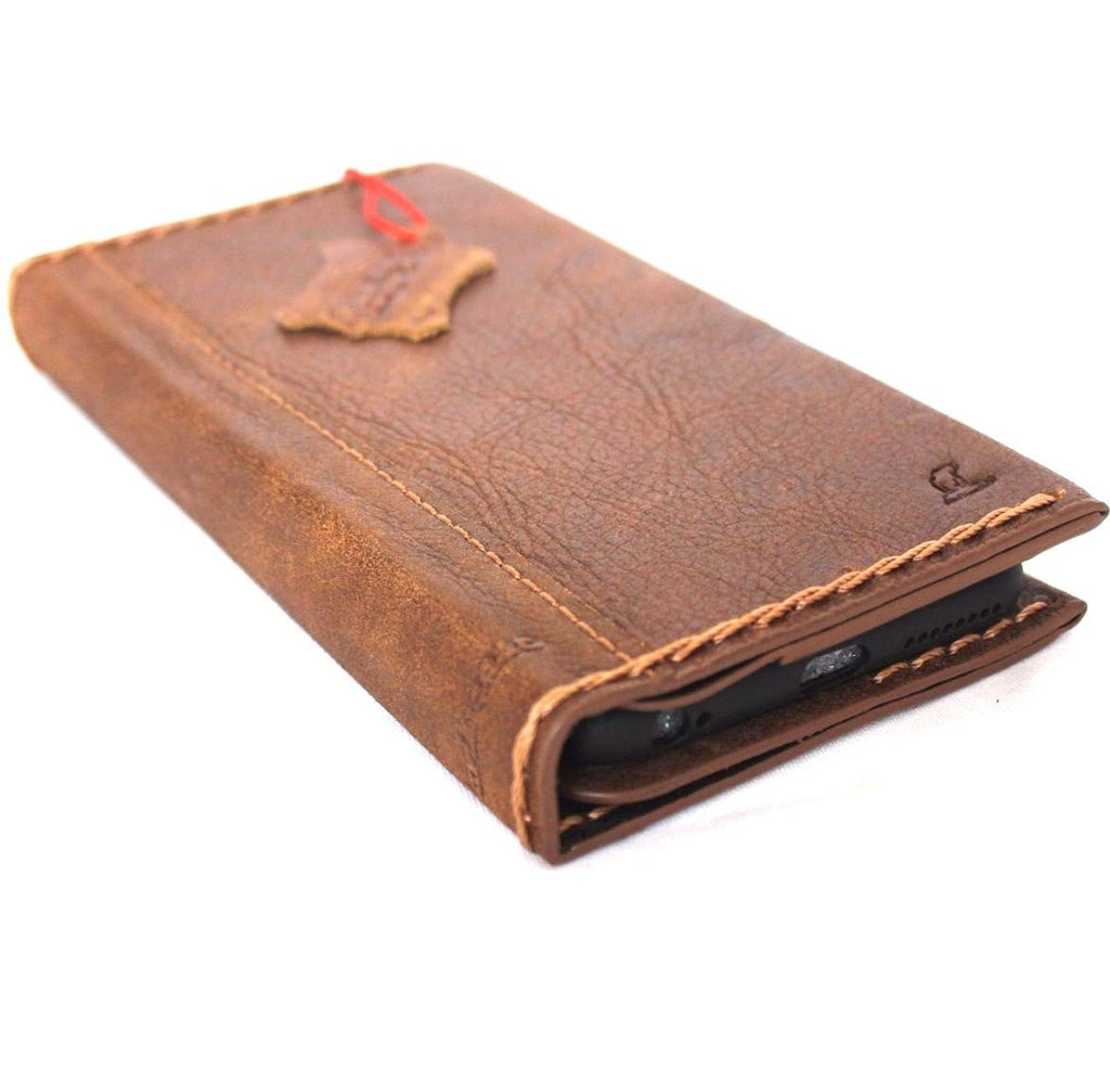 Genuine full leather handmade iPhone 8 case by DAVISCASE with book wallet design, vintage style, and soft wireless charging surface.