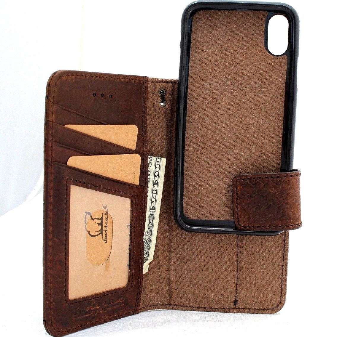 Genuine leather Apple iPhone X wallet case by DAVISCASE with magnetic closure, removable credit card holder, slim luxury design