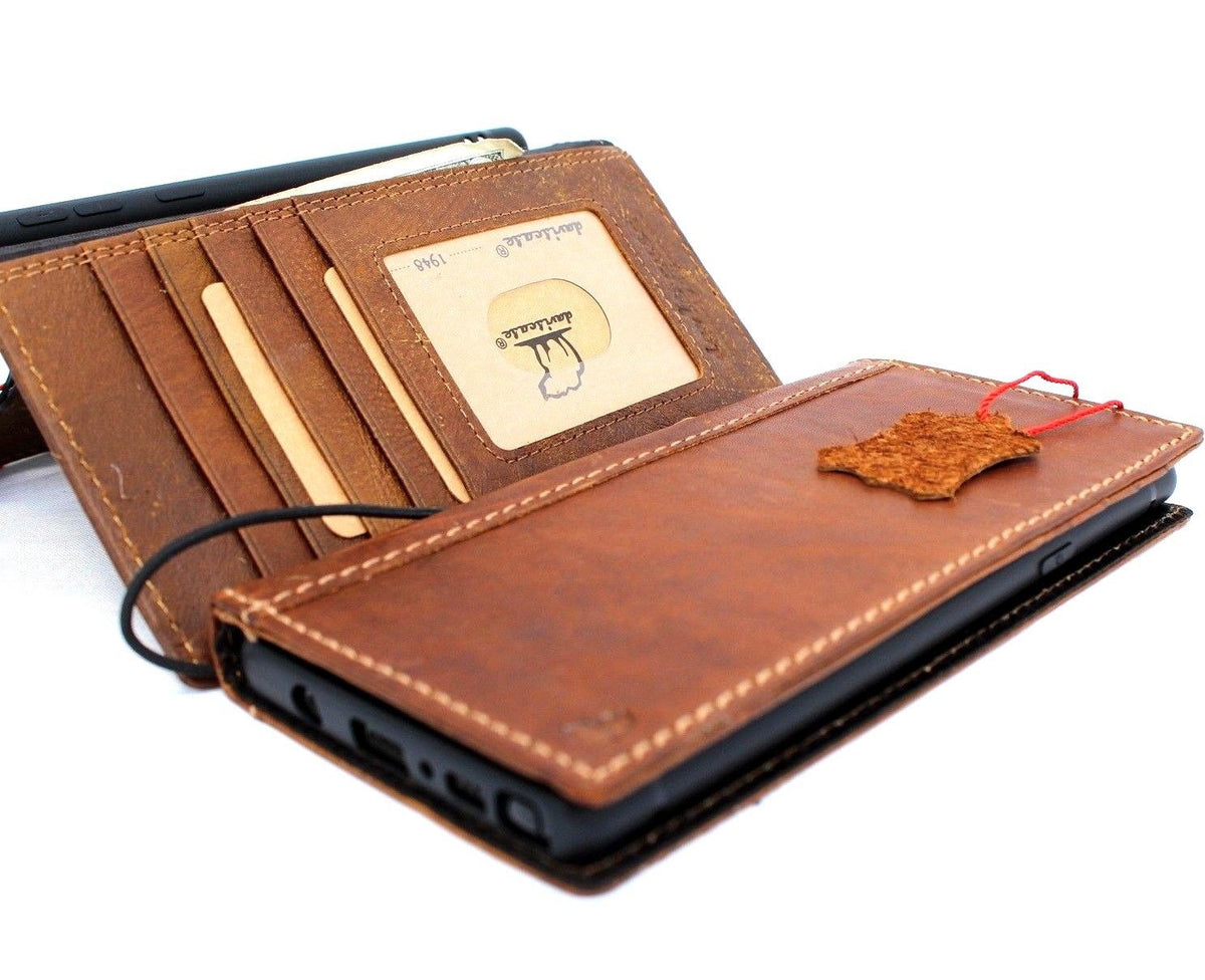 Vintage tan leather phone case for Samsung Galaxy Note 9 with card slots, handmade wallet cover by Jafo Daviscase.
