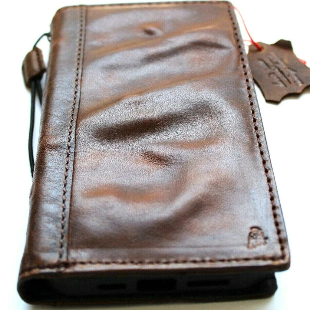 Genuine leather case for Google Pixel 7 Pro by DAVISCASE, featuring a vintage book wallet design with stand and wireless charging compatibility.