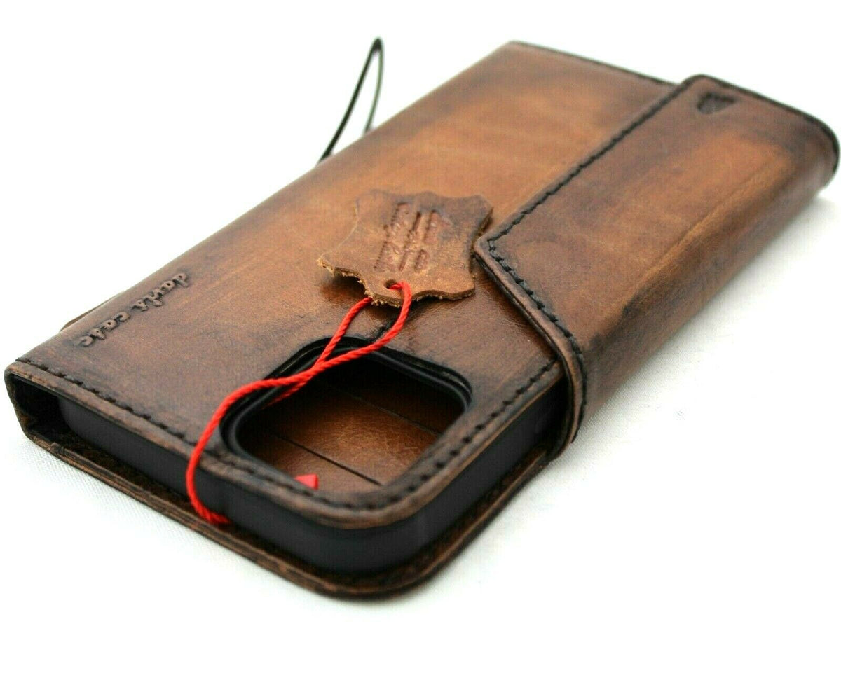 Handmade genuine leather phone case for iPhone 17, 14, 15, 16 Pro Max, SE, Wallet Book Mini with magnetic closure by DAVISCASE.