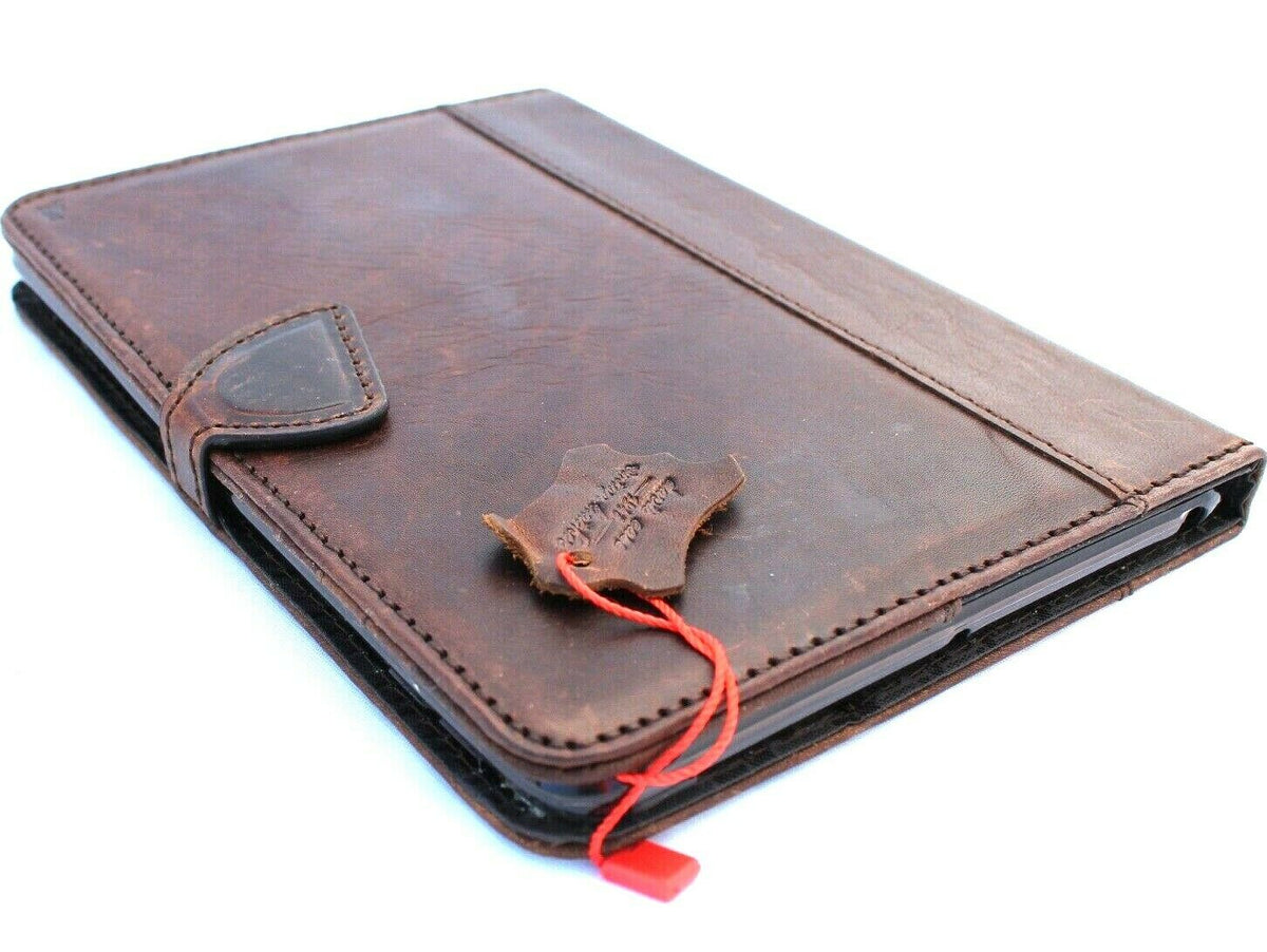 Genuine leather iPad mini 5 case by DAVISCASE with card slots, rubber accents, handmade craftsmanship for Apple iPad 2019.