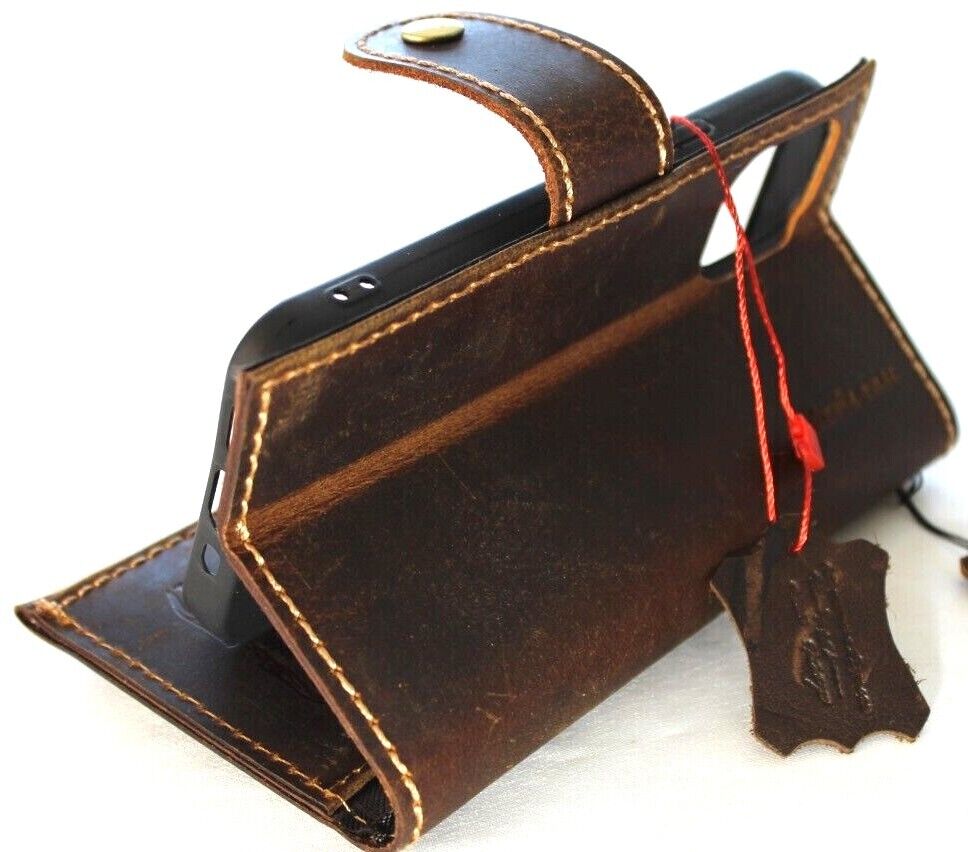 Genuine leather phone case for iPhone 11-15 Pro Max by DAVISCASE, vintage style with ID window, credit card slots, zipper, full grain leather.