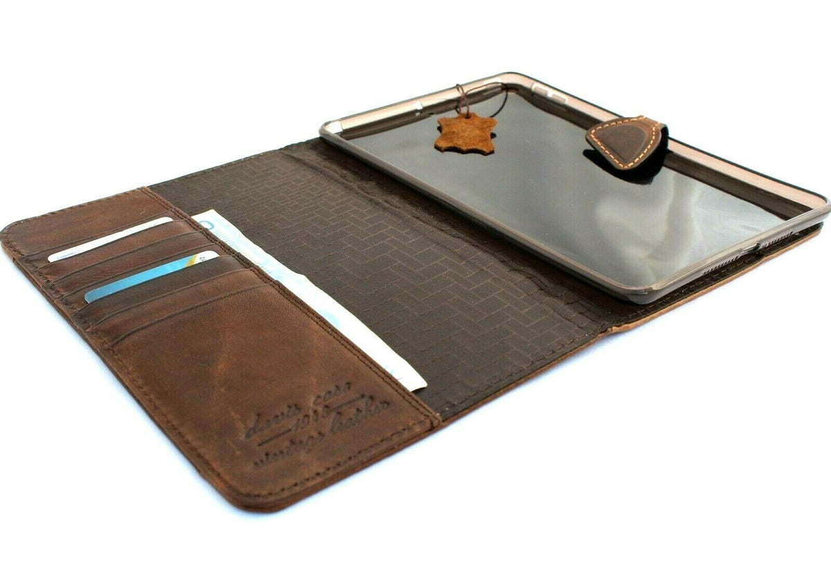 Handmade genuine leather iPad mini 5 case by DAVISCASE with card slots, vintage design, and rubber accents.