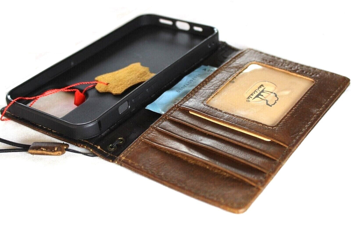 Handmade genuine leather phone case for iPhone 12 to 17 Pro Max, featuring a wallet design with a Ston Wash finish by DAVISCASE.
