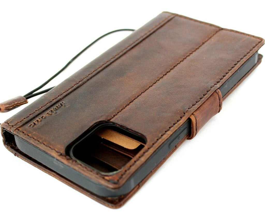 Handmade genuine leather phone case for Apple iPhone 15/16/17 Pro Max and Galaxy S26 Ultra, with wallet and magnetic closure, full grain finish.