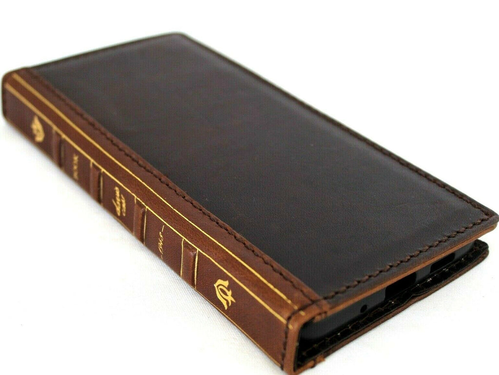 Genuine leather Bible book wallet case for Samsung Galaxy S20 Plus by DAVISCASE with card slots and wireless charging holder.