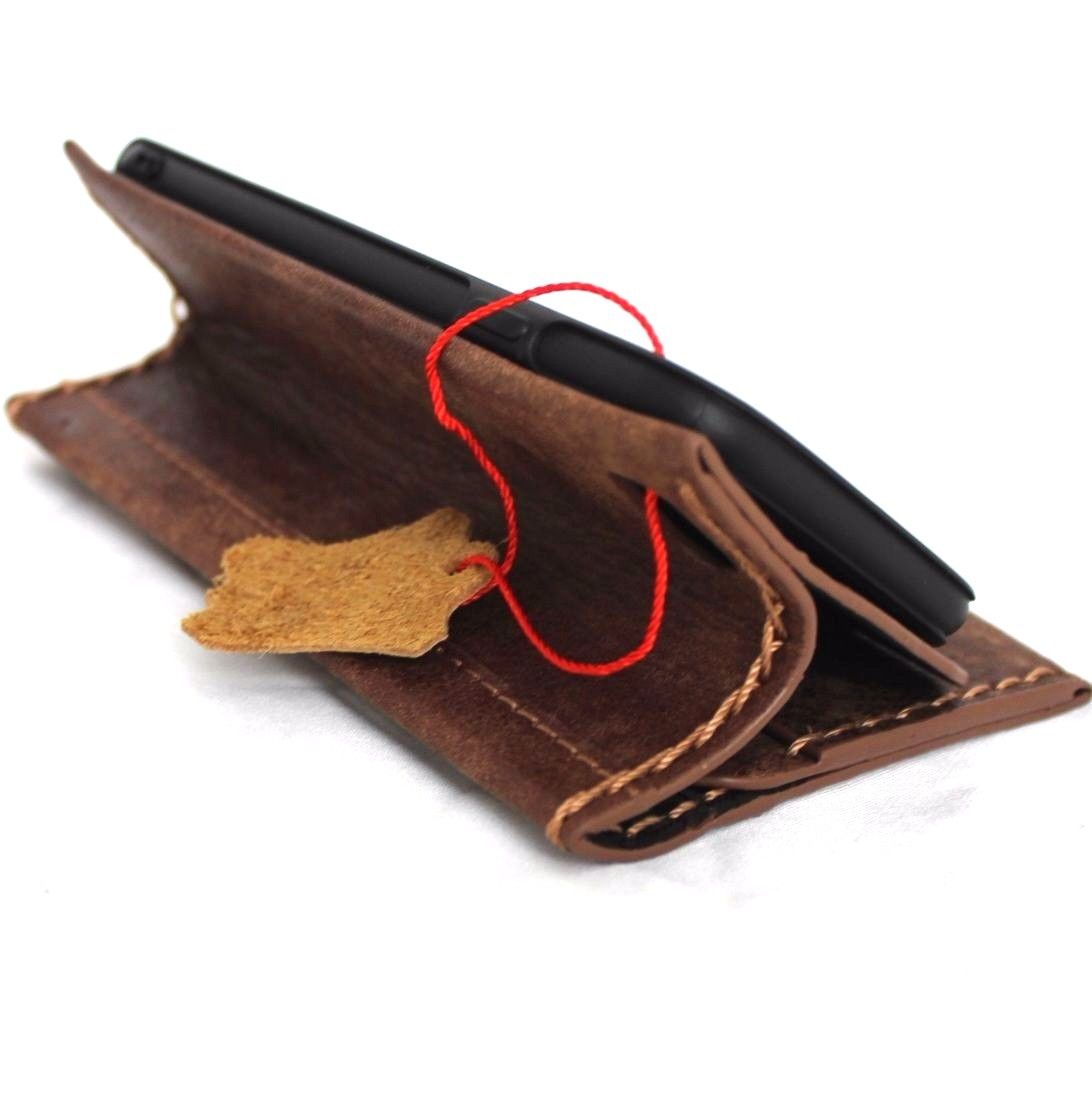 DavisCase genuine full leather handmade iPhone SE 2 2020 wallet case with vintage book design, soft leather, and card slots.