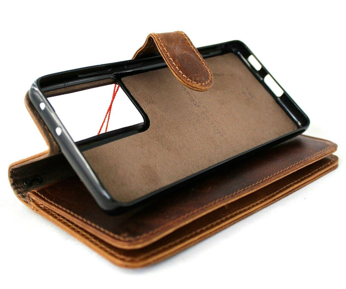 Genuine leather Samsung Galaxy S21 Ultra case by DAVISCASE with wallet design, removable cover, card slots, and magnetic closure.