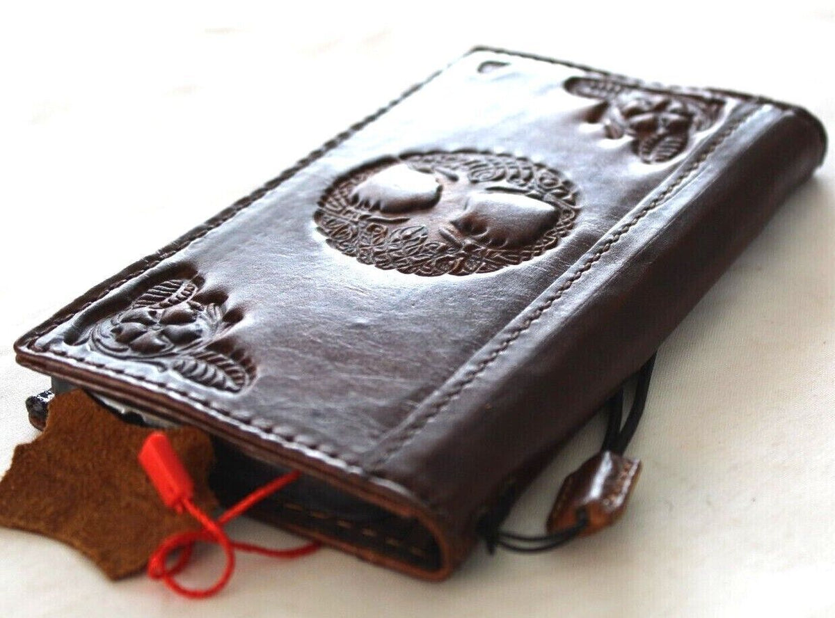 Handmade genuine leather phone case for Samsung Galaxy S22 Ultra and Note series, with vintage Tree of Life art wallet design by DAVISCASE.
