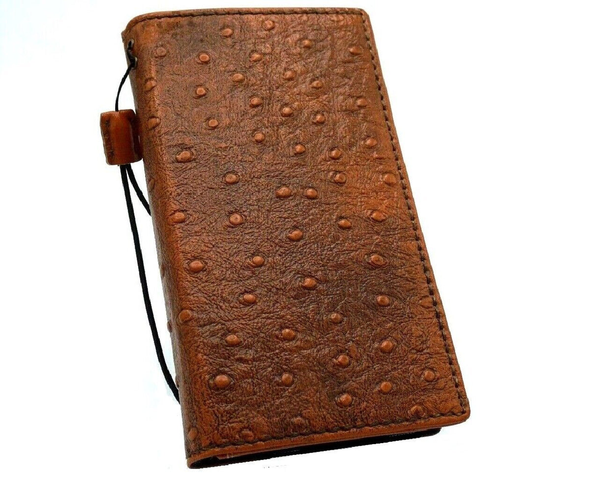 Genuine leather Google Pixel 7 Pro case by DAVISCASE featuring a book wallet design, retro style, ostrich texture, and wireless charging.