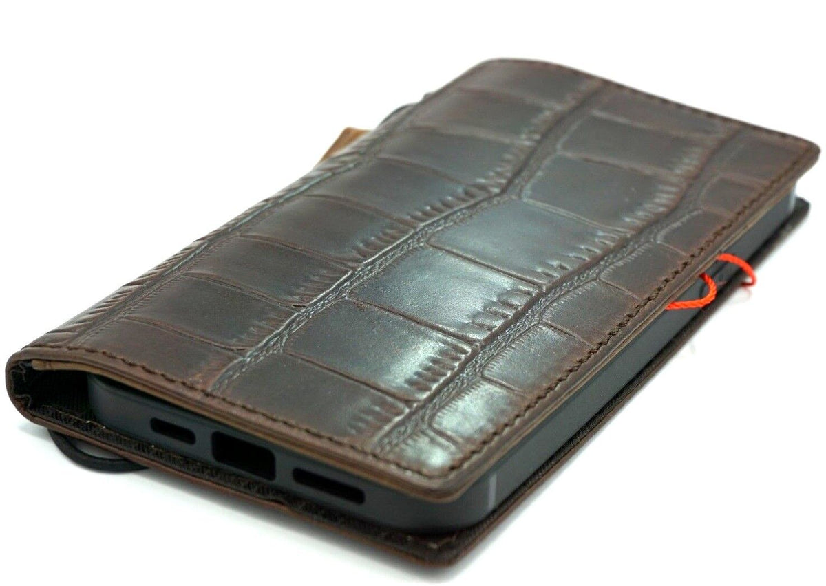 Genuine leather Google Pixel 7 Pro case by DAVISCASE with book wallet design, crocodile texture, retro style, and stand feature.