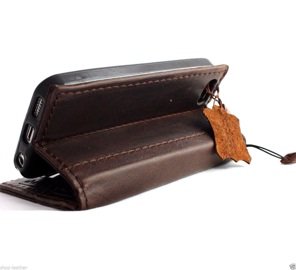Handmade genuine leather flip case for iPhone 5s/5c, DAVISCASE, with card slots, vintage book-style wallet cover.