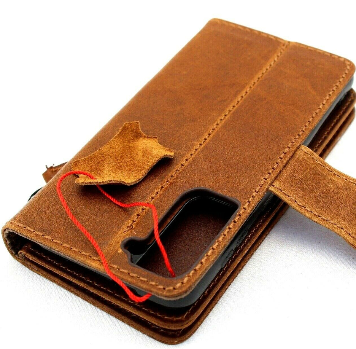 Luxury DAVISCASE genuine leather wallet case for Samsung Galaxy S21 with card slots, magnetic closure, and removable cover.
